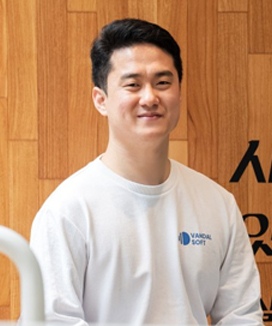 CEO
Lee Bong Hak